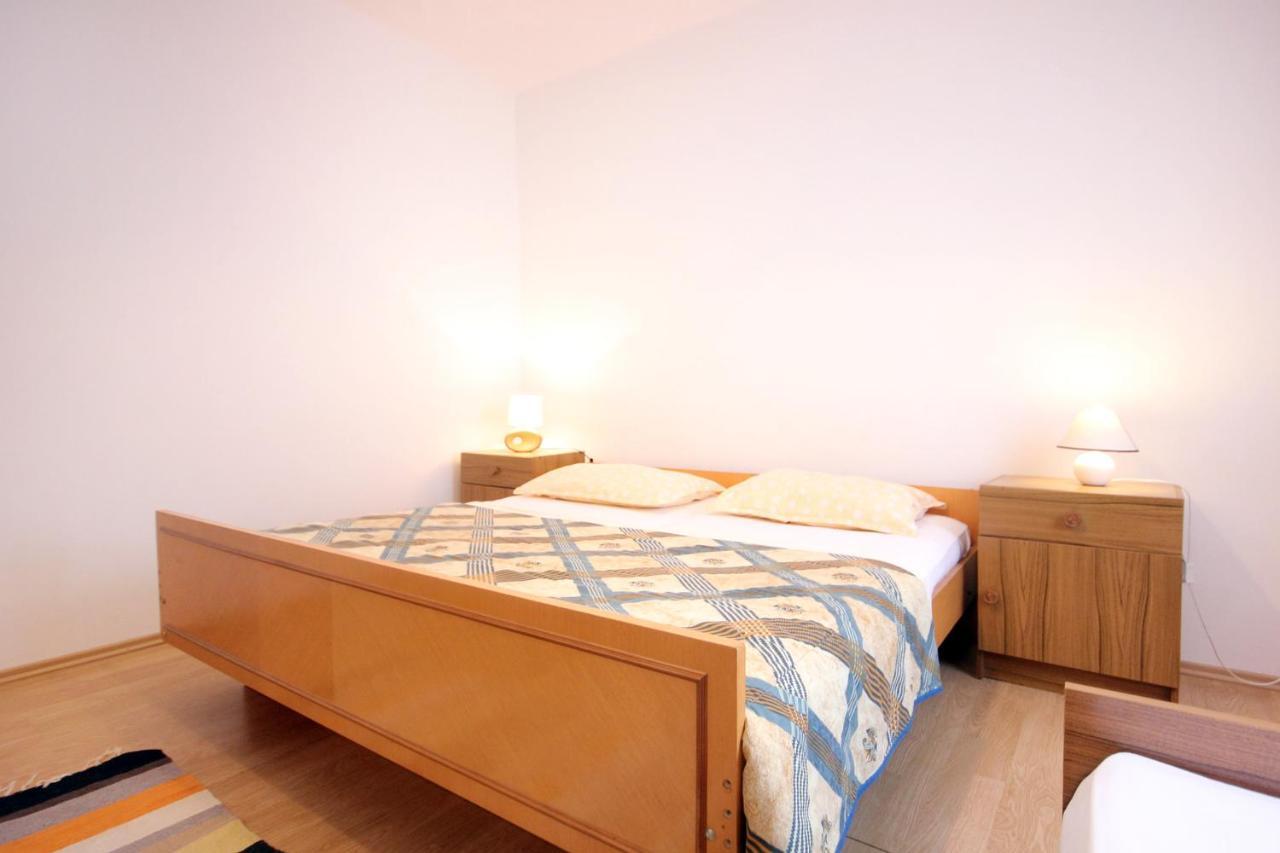 Apartments With A Parking Space Pag - 9388 Pag Town Εξωτερικό φωτογραφία
