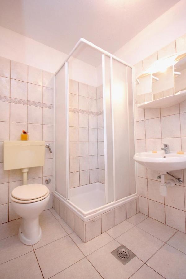 Apartments With A Parking Space Pag - 9388 Pag Town Εξωτερικό φωτογραφία